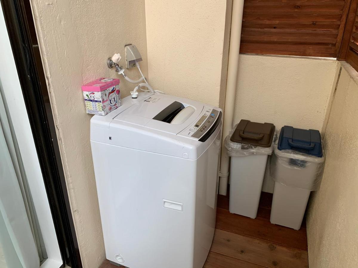 Maximum Of 21 People Can Be Rented In One Building 3 Minutes Walk To Tomari Port 10 Minutes Drive To The Airport No Parking Lot 30 Seconds Walk From Paid Parking Lot Warayunso Port City May Naha Exterior foto